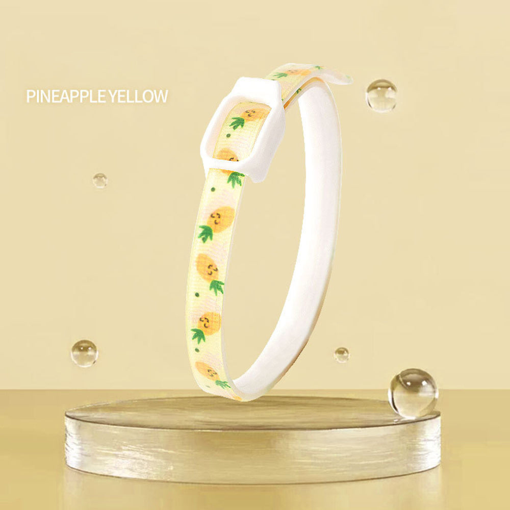 Pineapple yellow flea and tick repellent collar for dogs and cats with adjustable buckle design
