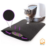 Load image into Gallery viewer, Cat litter mat with honeycomb pattern and a cat entering a litter box.