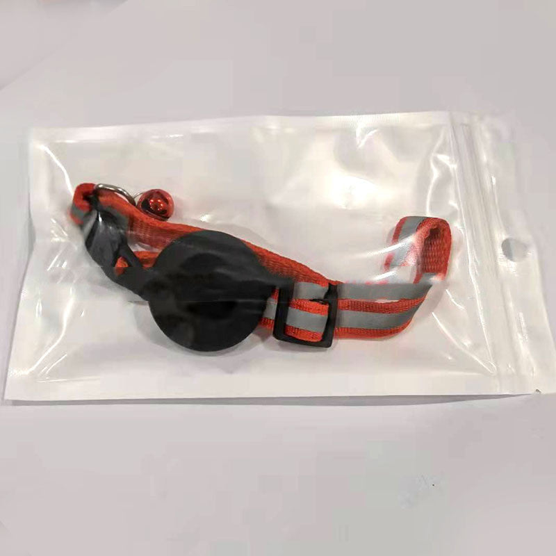 Reflective adjustable Airtag pet collar with bell for cats and small dogs in clear packaging